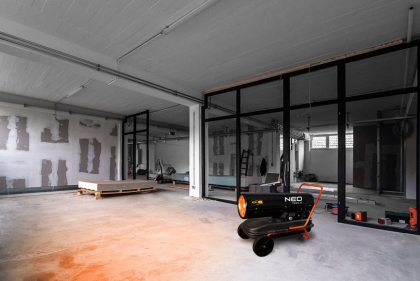 Nagrzewnica olejowa 30kW zbiornik 34l NEO 90-081użycie