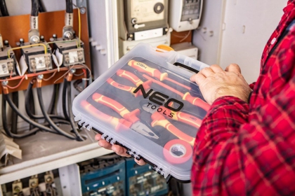 Szczypce i wkrętaki zestaw 7szt. 1000V NEO 01-237 